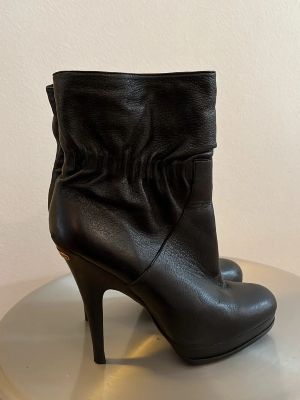 NWOT Michael Kors Black Leather Platform High Heel Ankle Boots Size 7M